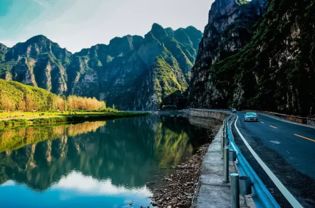 快游慢旅暢游野三坡 輕裝簡(jiǎn)行穿越百里峽